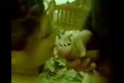 لبوة مصرية جاية من امريكا فاتحة بيت دعارة - سكس عربدة - Arbada Porn